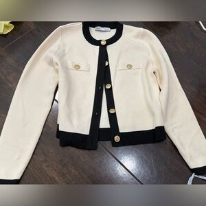 Zara Cream and Black Cropped Knit Blazer with Gold Buttons